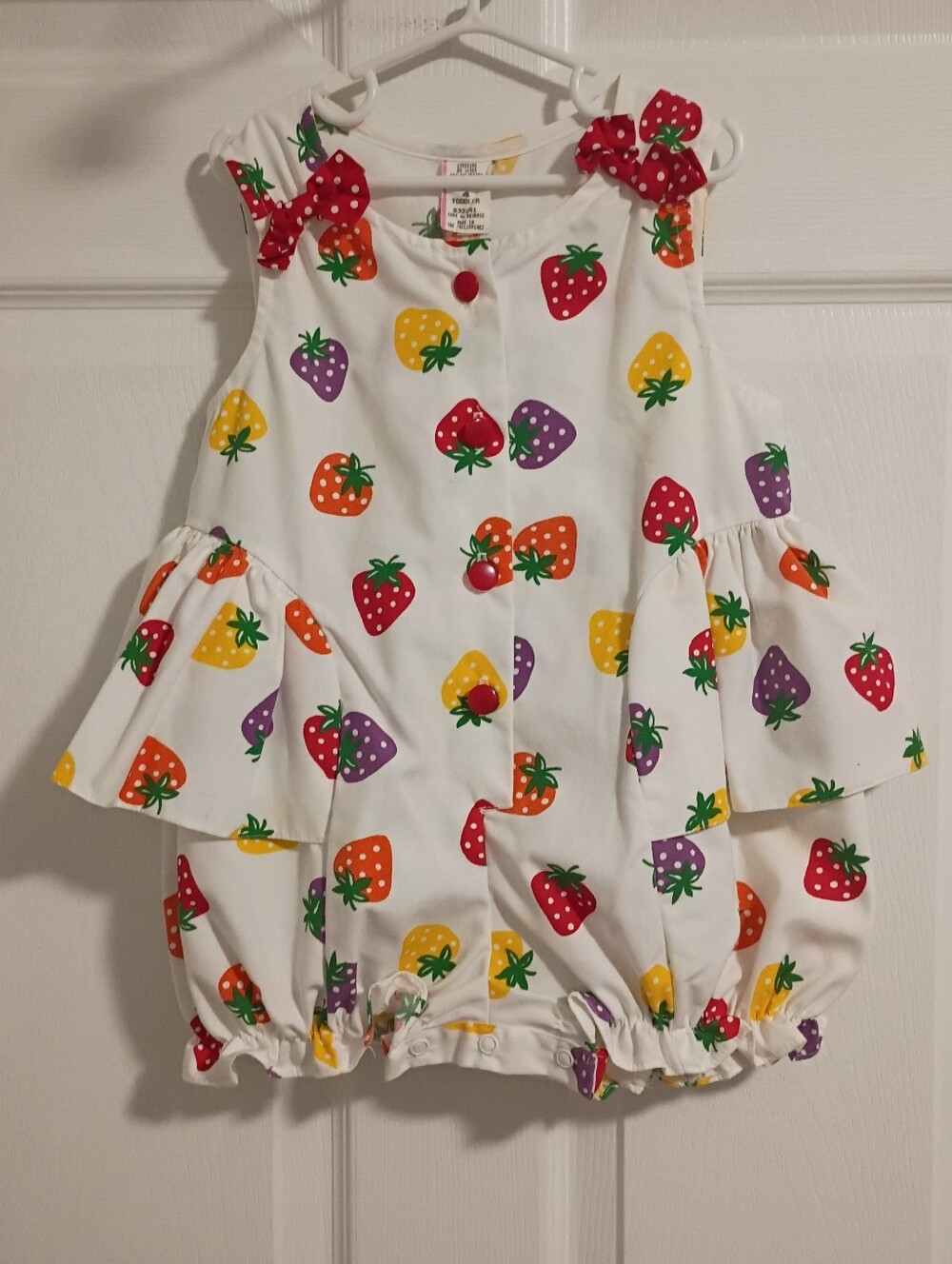 Vintage Side Ruffle Strawberry Romper 2/3T NWOT